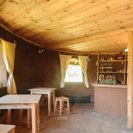 Omaya Air House Vendégház